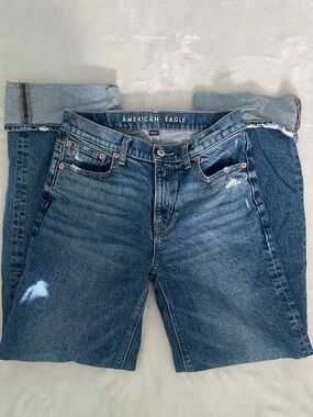 American Eagle women’s jeans